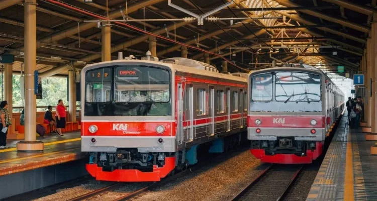 Perjalanan Commuter Line Bogor (KRL) Bogor-Jakarta(Foto: Dokumentasi/KAI)